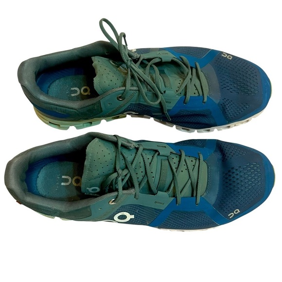 On Running Men\'s Blue and Green Athletic Shoes main image 4
